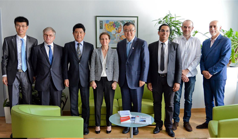 清华大学杨斌副校长访问巴黎九并签署合作协议